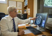 dr. Dóczi Tamás